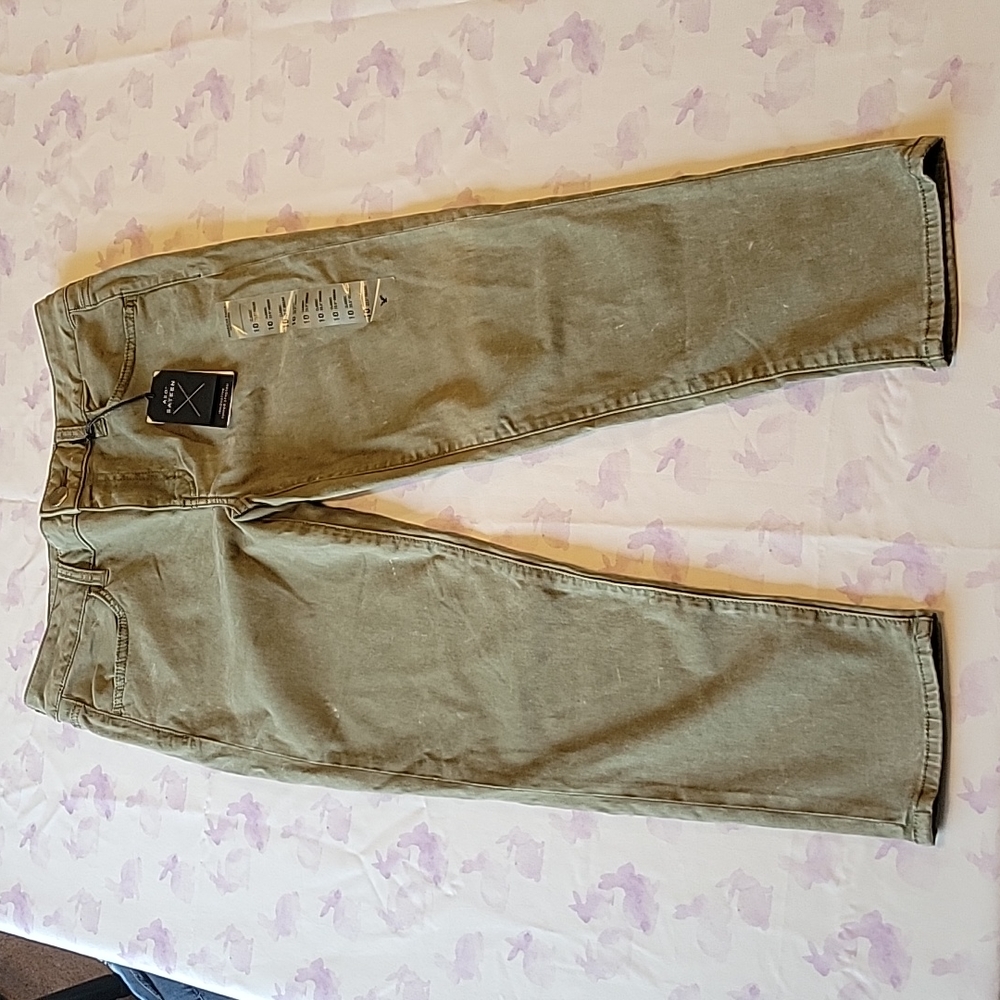 American Eagle Outfitters, size 10, Sateen X, Low Rise Jegging Crop, Olive